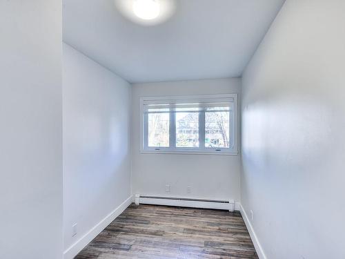 Bedroom - 10 37E Avenue, Bois-Des-Filion, QC - Indoor Photo Showing Other Room