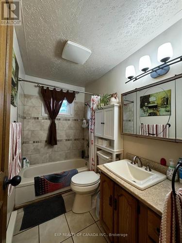 129 Hudson Crescent, Timmins (Mtj - Main Area), ON - Indoor Photo Showing Bathroom