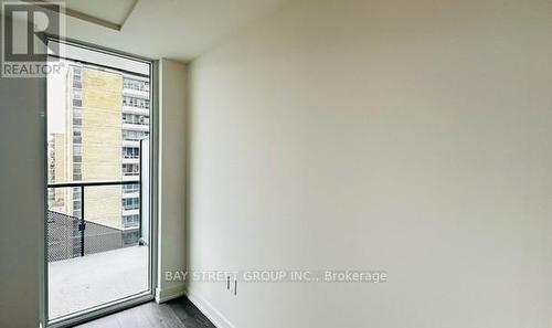 812S - 127 Broadway Avenue, Toronto, ON - Indoor Photo Showing Other Room