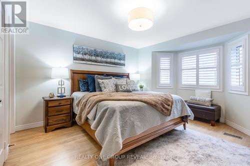 125 Ardwick Street E, Whitby, ON - Indoor Photo Showing Bedroom