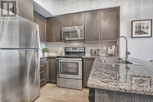 804 - 7890 Bathurst Street, Vaughan, ON - Indoor Photo Showing Kitchen With Double Sink With Upgraded Kitchen