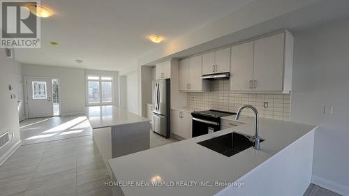 157 Seguin Street, Richmond Hill, ON - Indoor Photo Showing Kitchen With Stainless Steel Kitchen