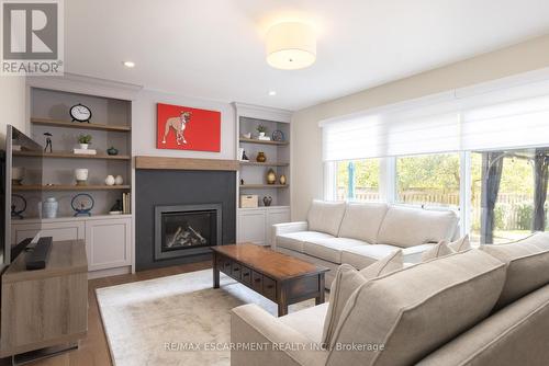 1164 Cynthia Lane, Oakville, ON - Indoor Photo Showing Living Room With Fireplace