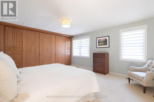 1164 Cynthia Lane, Oakville, ON - Indoor Photo Showing Bedroom