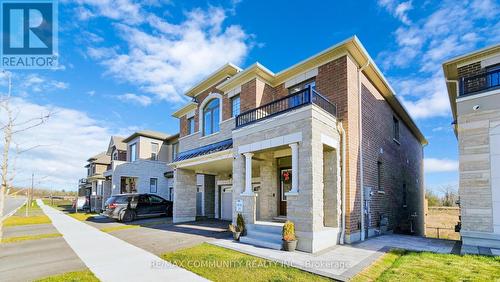 3279 Turnstone Boulevard, Pickering, ON - Outdoor With Facade