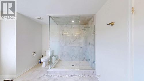 3279 Turnstone Boulevard, Pickering, ON - Indoor Photo Showing Bathroom