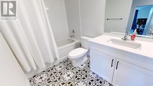 3279 Turnstone Boulevard, Pickering, ON - Indoor Photo Showing Bathroom