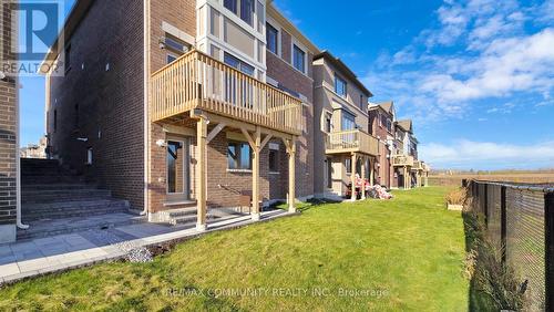 3279 Turnstone Boulevard, Pickering, ON - Outdoor