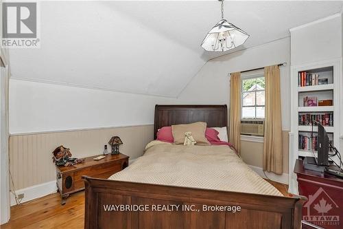 76 Union Street N, Mississippi Mills, ON - Indoor Photo Showing Bedroom