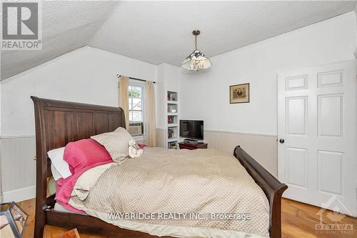 76 Union Street N, Mississippi Mills, ON - Indoor Photo Showing Bedroom