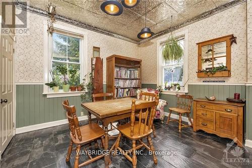 76 Union Street N, Mississippi Mills, ON - Indoor Photo Showing Dining Room