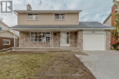 19 Niagara Road, Kitchener, ON - Outdoor