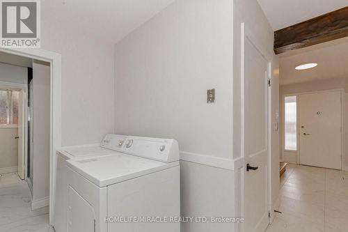 19 Niagara Road, Kitchener, ON - Indoor Photo Showing Laundry Room