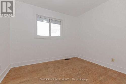 19 Niagara Road, Kitchener, ON - Indoor Photo Showing Other Room