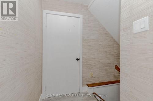 19 Niagara Road, Kitchener, ON - Indoor Photo Showing Other Room