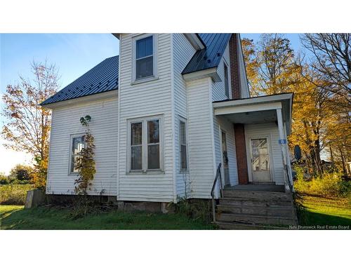 8 Buchanan St, Riverside-Albert, NB 