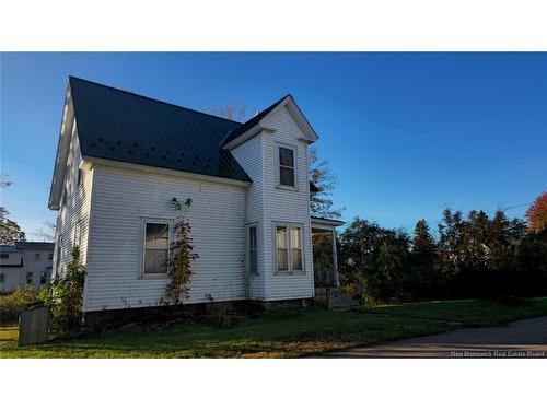 8 Buchanan St, Riverside-Albert, NB 