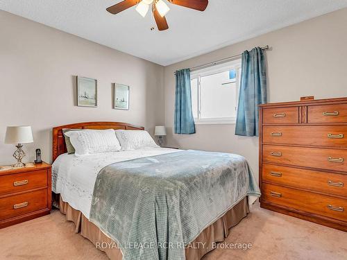 344 London Rd, Newmarket, ON - Indoor Photo Showing Bedroom