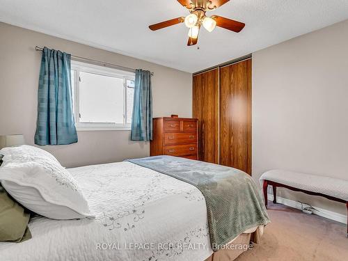 344 London Rd, Newmarket, ON - Indoor Photo Showing Bedroom