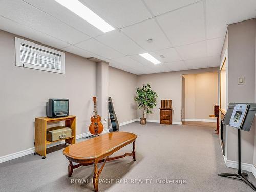 344 London Rd, Newmarket, ON - Indoor Photo Showing Basement