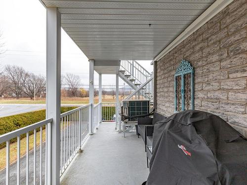 Balcon - 416 Rue Du Golf, Mont-Saint-Hilaire, QC - Outdoor With Exterior