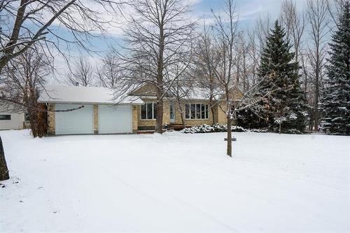 4462 Rebeck Rd, St Clements, MB 