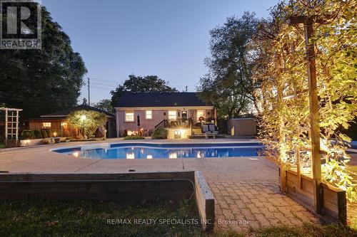 2633 Liruma Road, Mississauga, ON - Outdoor With In Ground Pool With Deck Patio Veranda With Backyard