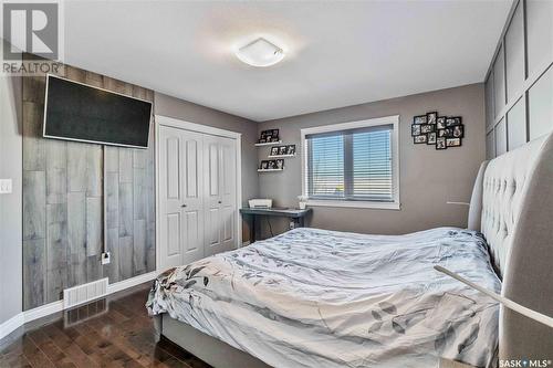 1231 Hargreaves Way, Saskatoon, SK - Indoor Photo Showing Bedroom