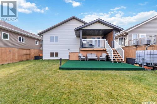 1231 Hargreaves Way, Saskatoon, SK - Outdoor