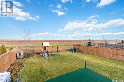 1231 Hargreaves Way, Saskatoon, SK - Outdoor