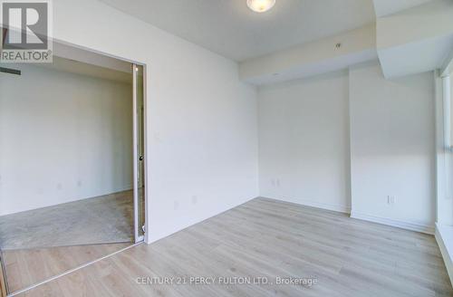 501 - 1 Falaise Road, Toronto, ON - Indoor Photo Showing Other Room