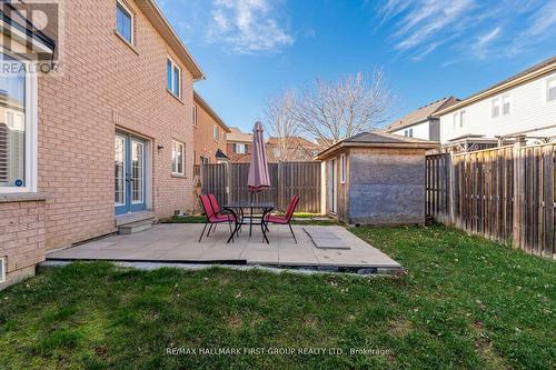 2422 Pilgrim Square, Oshawa, ON - Outdoor With Exterior