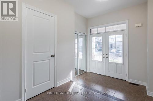 45 Atkinson Crescent, New Tecumseth, ON - Indoor Photo Showing Other Room