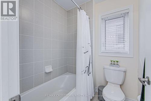 96 Manor Hampton Street, East Gwillimbury, ON - Indoor Photo Showing Bathroom