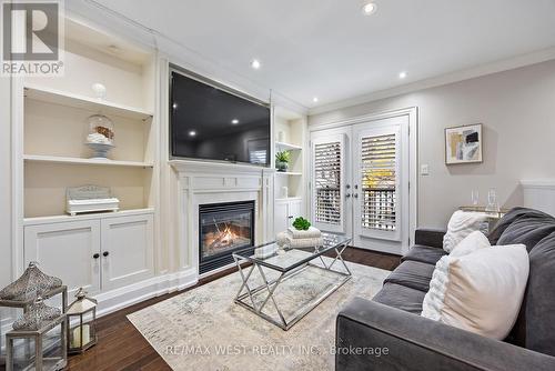 42 A Greendale Avenue, Toronto, ON - Indoor Photo Showing Living Room With Fireplace