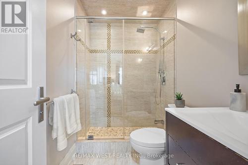 42 A Greendale Avenue, Toronto, ON - Indoor Photo Showing Bathroom