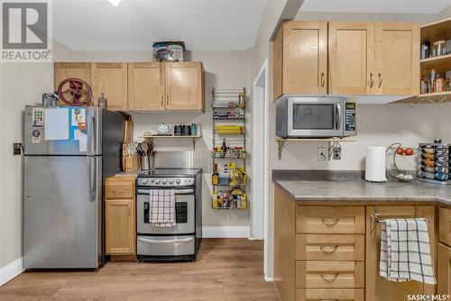 3050 Montague Street, Regina, SK - Indoor Photo Showing Kitchen