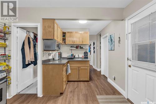 3050 Montague Street, Regina, SK - Indoor Photo Showing Kitchen