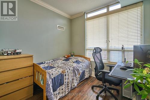 1114 - 3880 Duke Of York Boulevard, Mississauga, ON - Indoor Photo Showing Bedroom