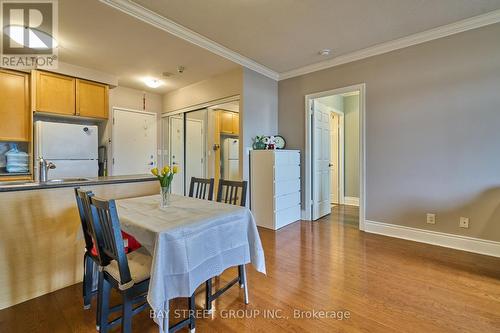 1114 - 3880 Duke Of York Boulevard, Mississauga, ON - Indoor Photo Showing Dining Room