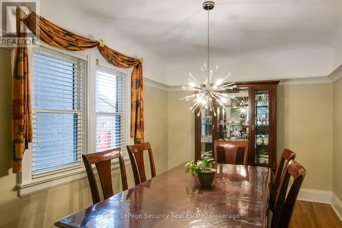 94 Fairbank Avenue, Toronto, ON - Indoor Photo Showing Dining Room