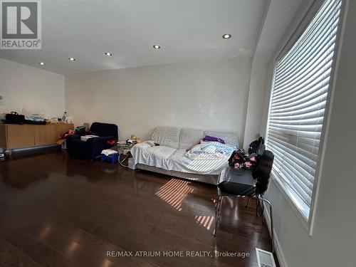 3077 Hawktail Crescent, Mississauga, ON - Indoor Photo Showing Other Room