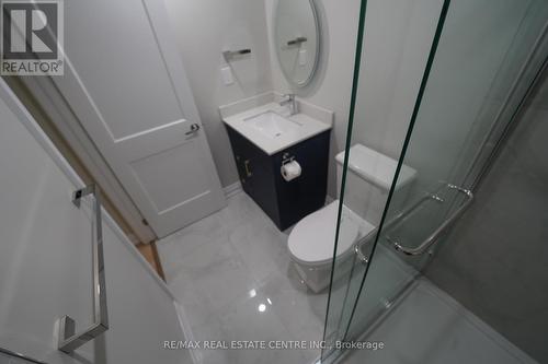 19 Finsbury Drive, Brampton, ON - Indoor Photo Showing Bathroom