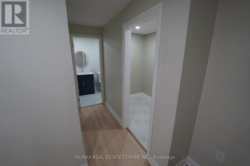 19 Finsbury Drive, Brampton, ON -  Photo Showing Other Room