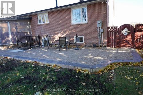 19 Finsbury Drive, Brampton, ON - Outdoor