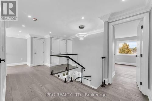 5 Baskerville Crescent, Toronto, ON - Indoor Photo Showing Other Room