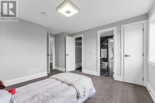 5 Baskerville Crescent, Toronto, ON - Indoor Photo Showing Bedroom