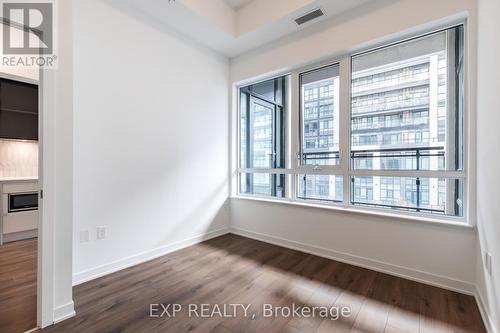 224 - 395 Dundas Street West Street, Oakville, ON - Indoor Photo Showing Other Room