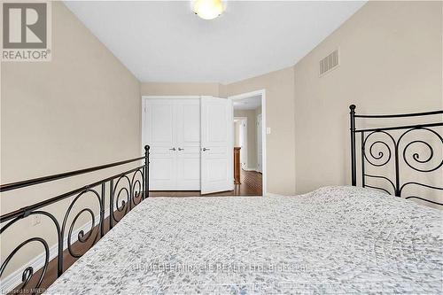 59 - 515 Winston Rd Road, Grimsby, ON - Indoor Photo Showing Bedroom