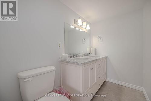 305 - 30 Harrisford Street, Hamilton, ON - Indoor Photo Showing Bathroom